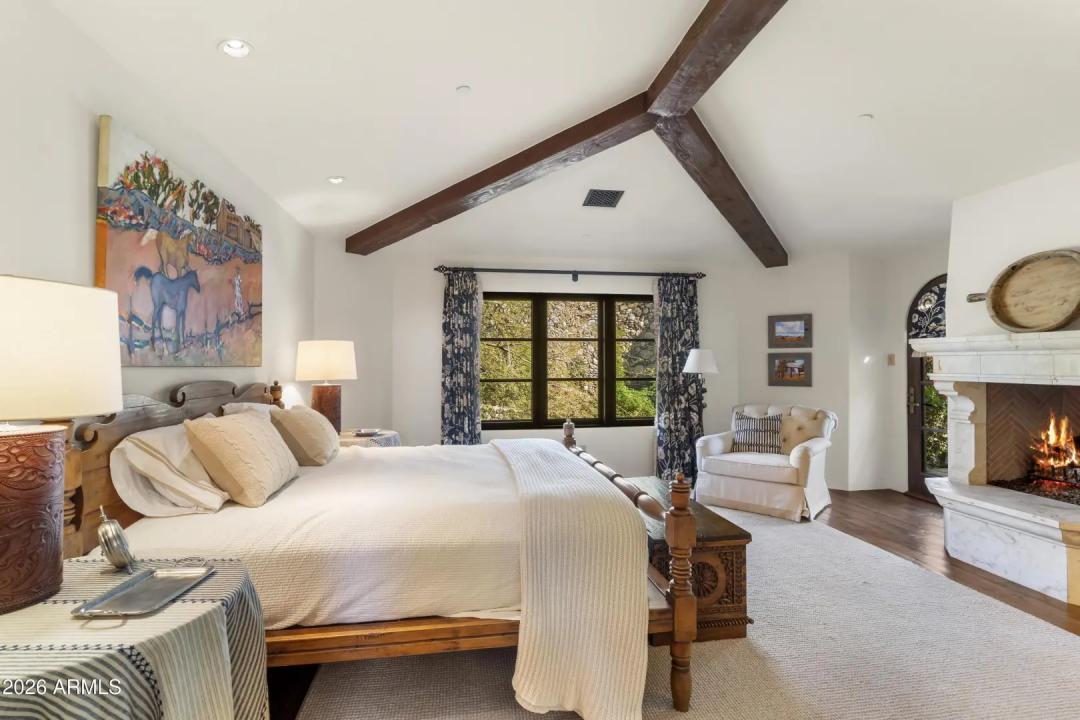 Real Estate Picture 64