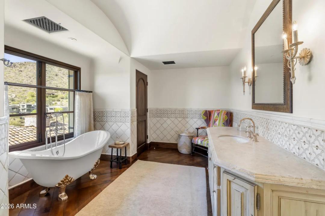 Real Estate Picture 68