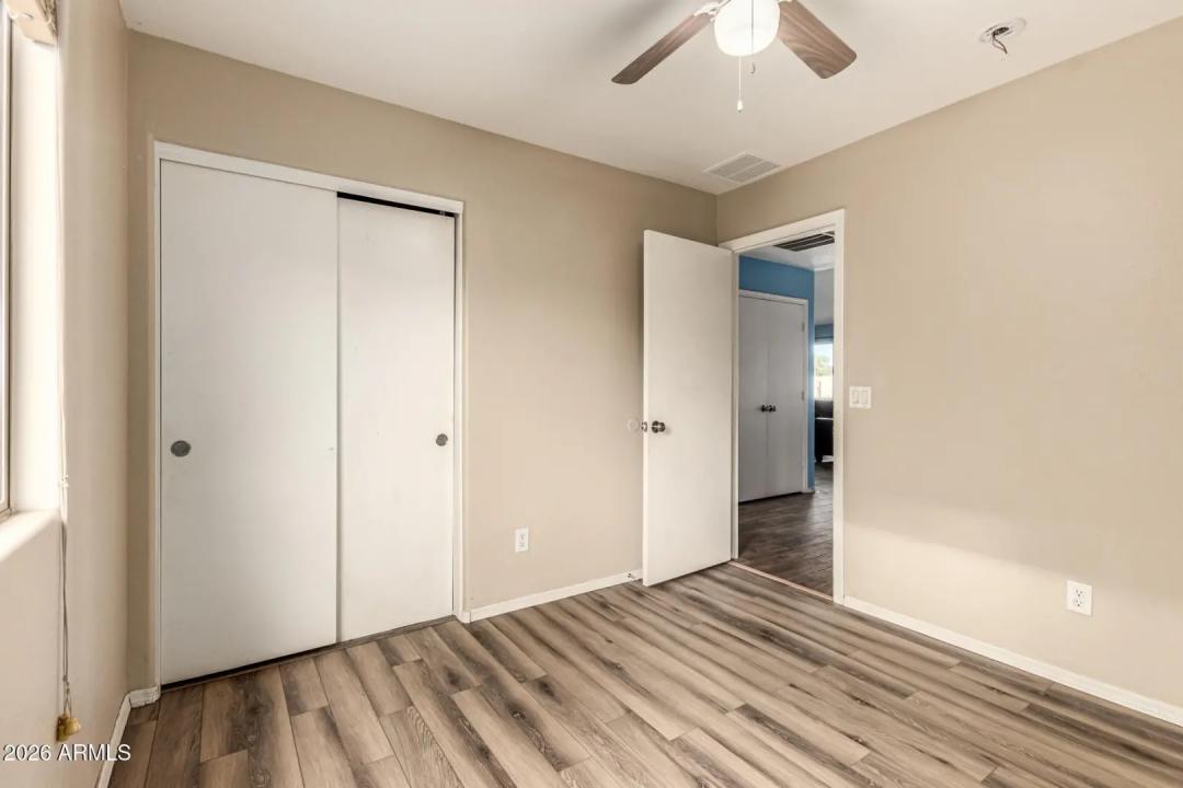 Real Estate Picture 20