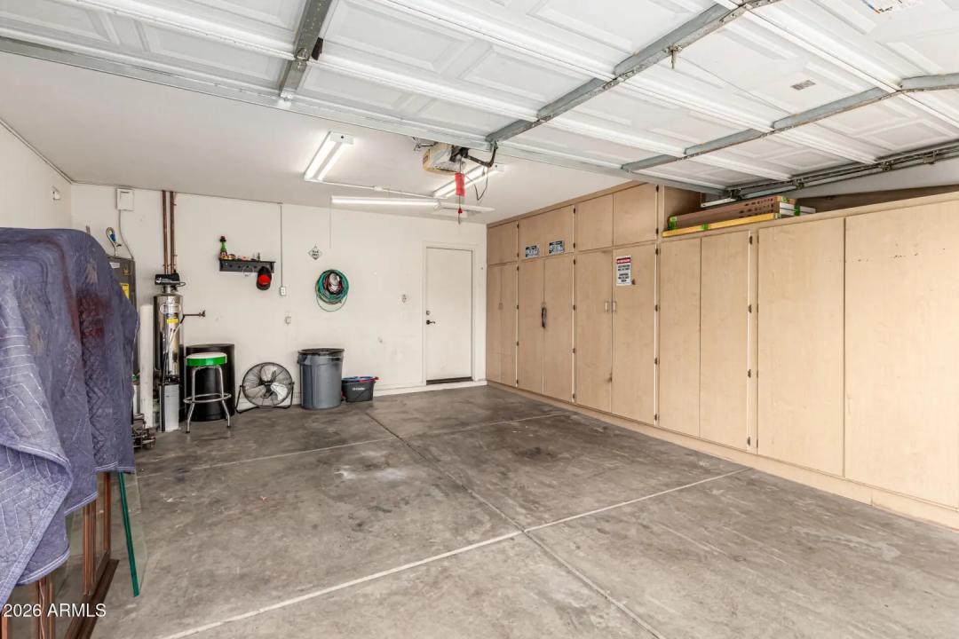 Real Estate Picture 25