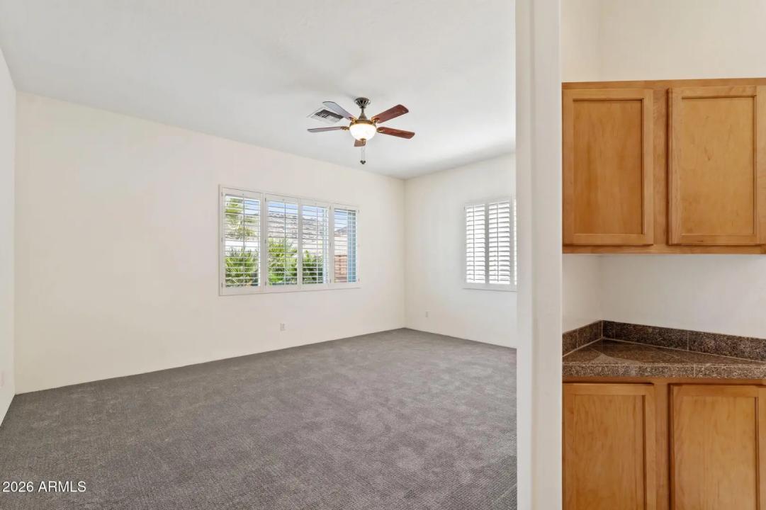 Real Estate Picture 15