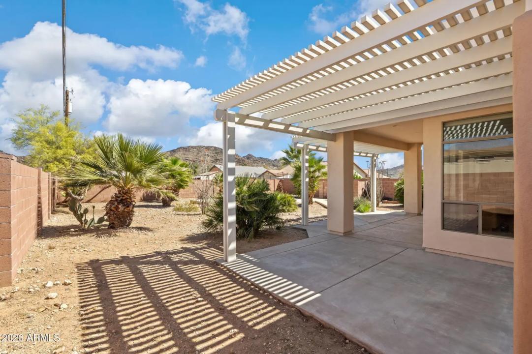 Real Estate Picture 33