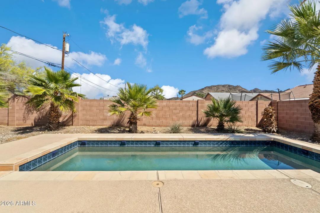 Real Estate Picture 39