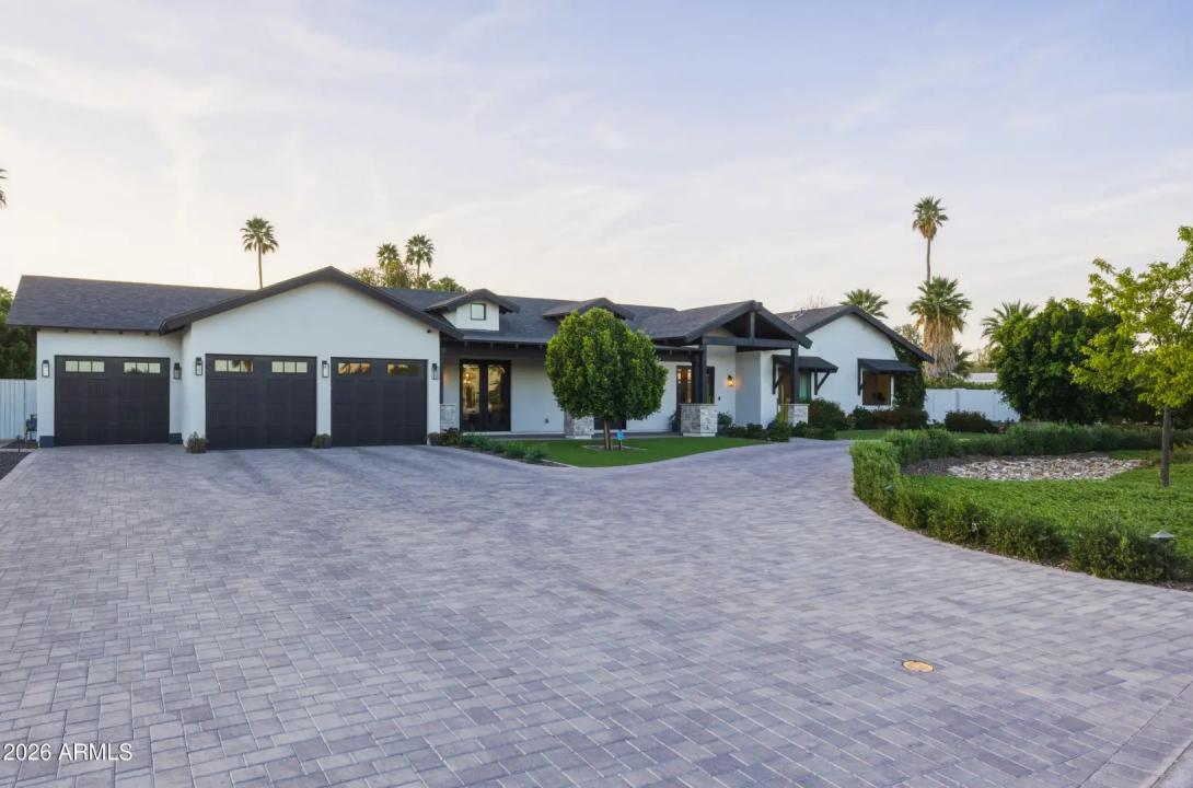 Real Estate Picture 1