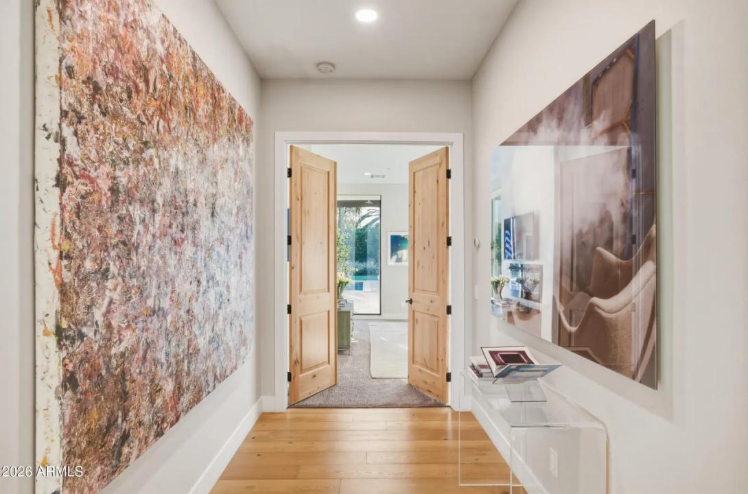 Real Estate Picture 23