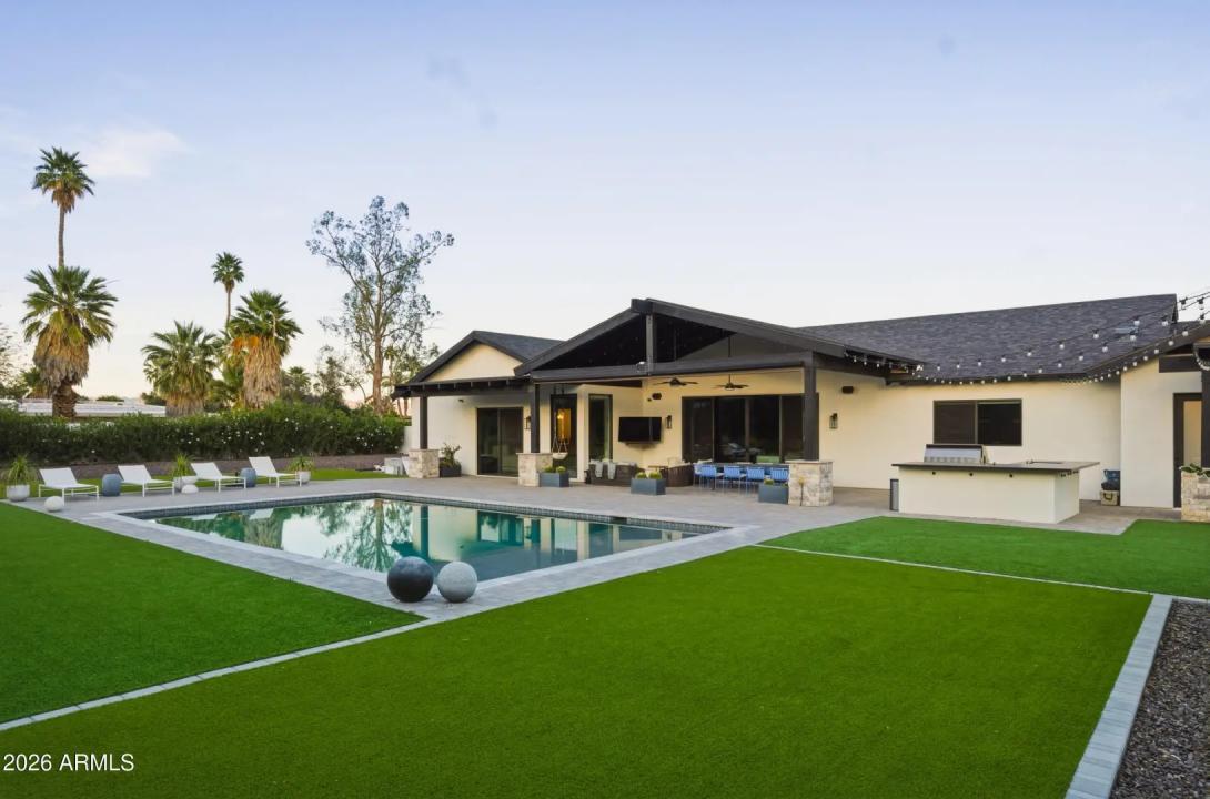 Real Estate Picture 43