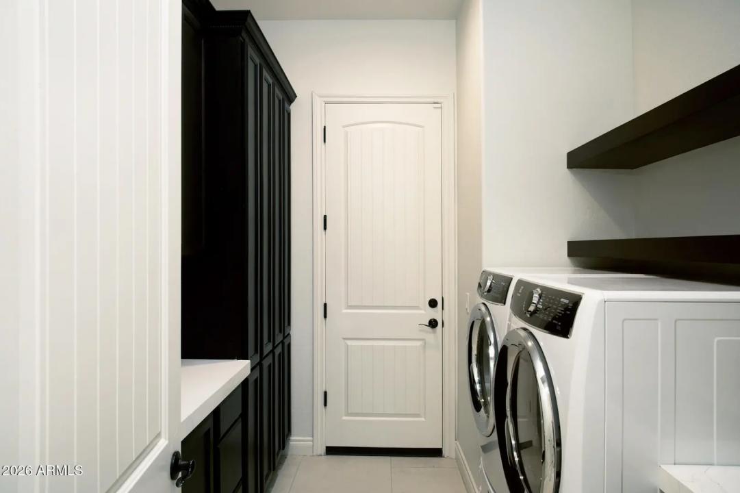 Real Estate Picture 29