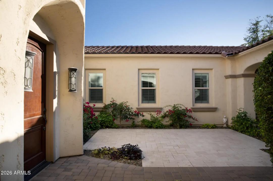 Real Estate Picture 38