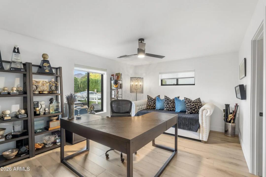 Real Estate Picture 34