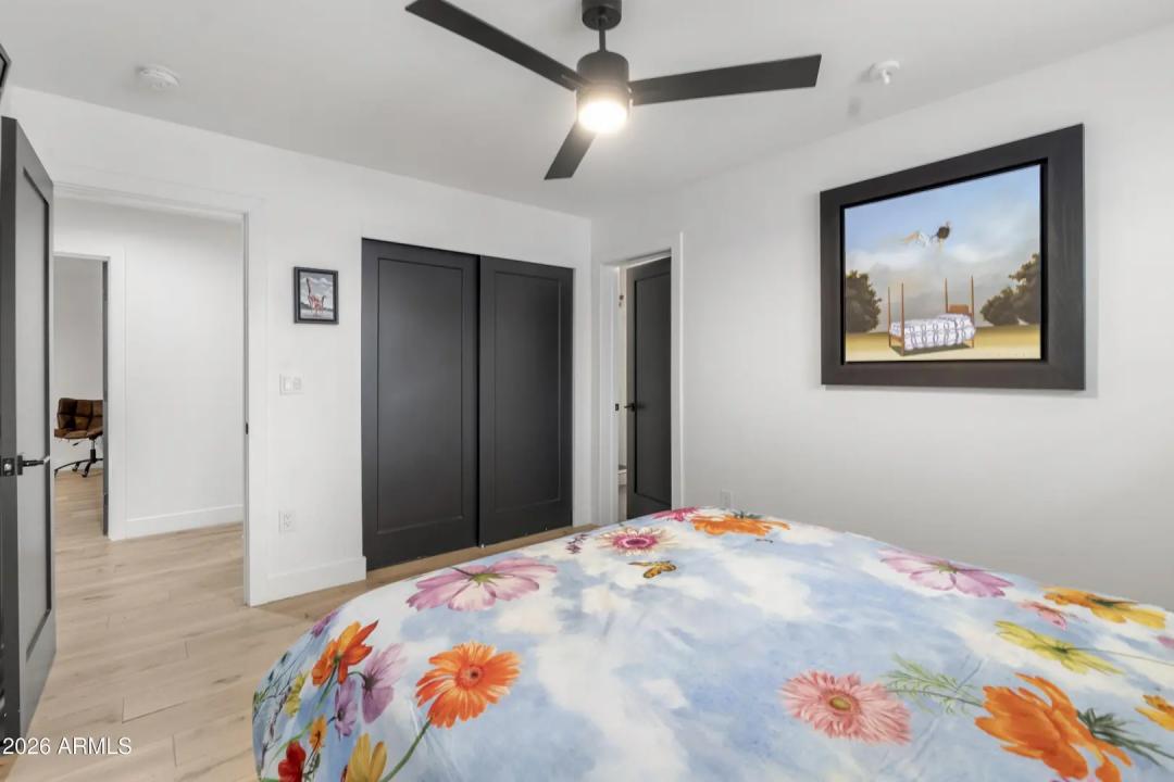 Real Estate Picture 39