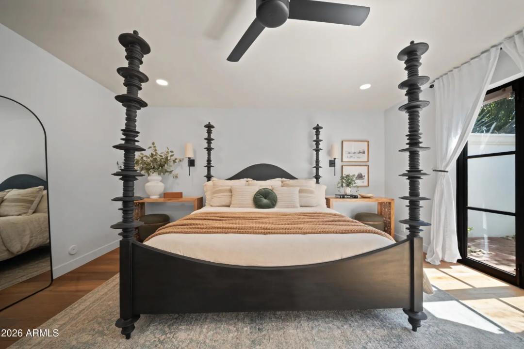 Real Estate Picture 22