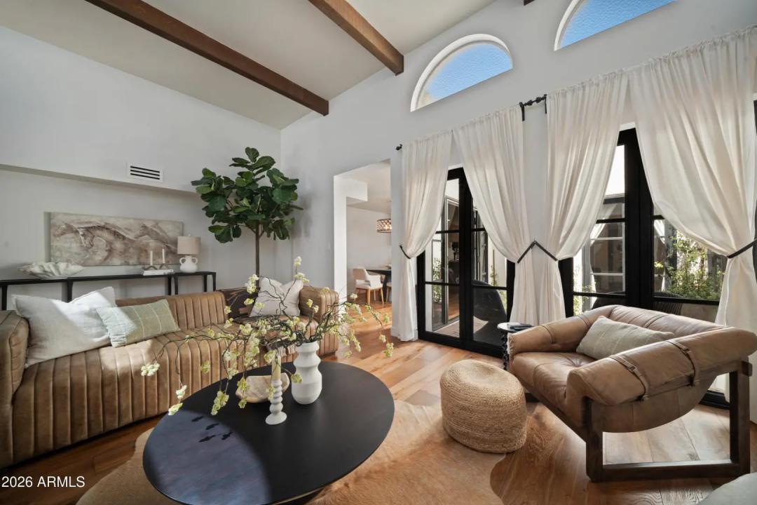 Real Estate Picture 2