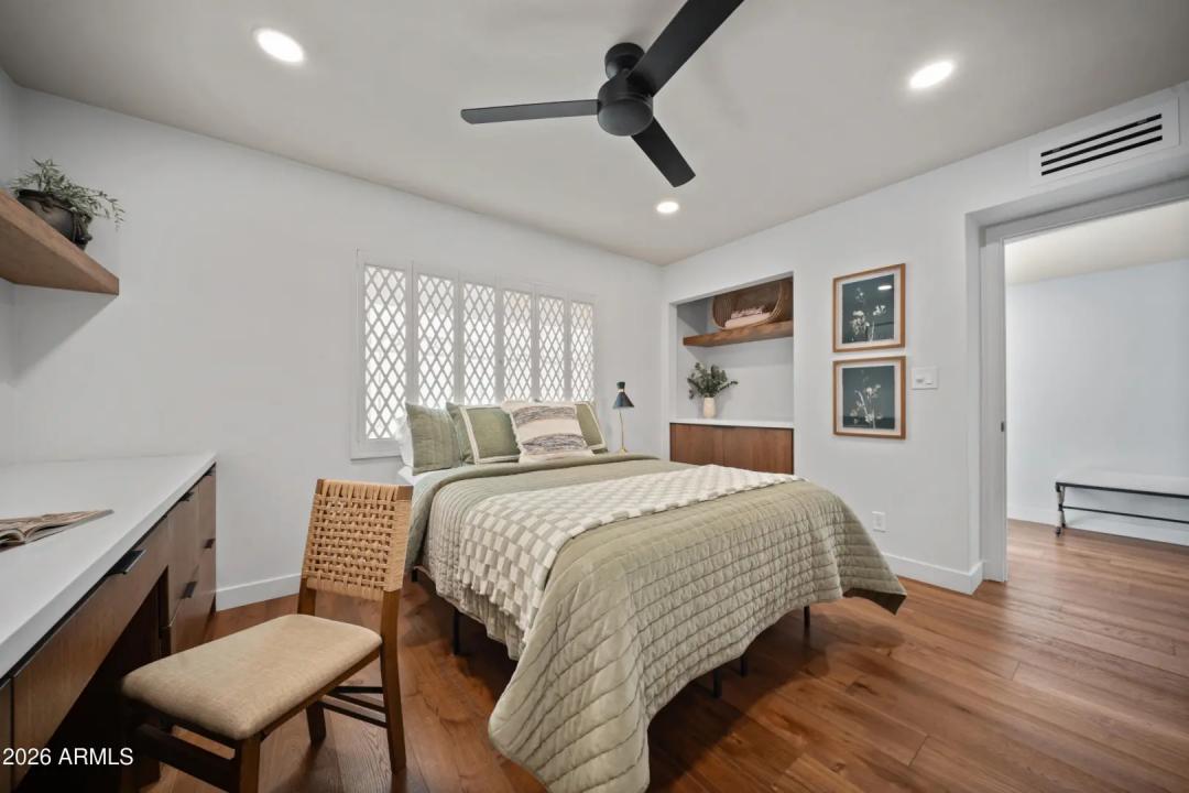 Real Estate Picture 31