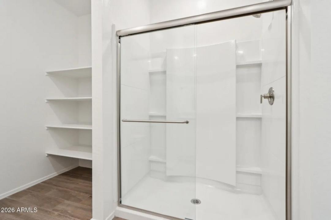 Real Estate Picture 15