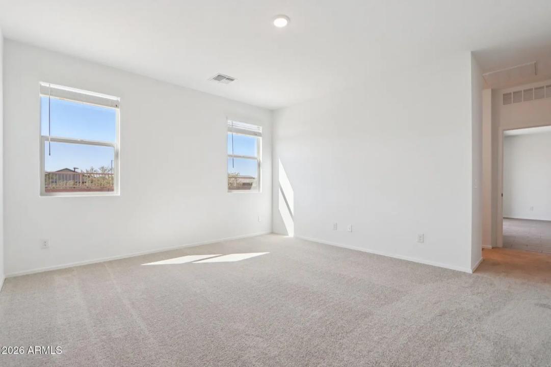 Real Estate Picture 19