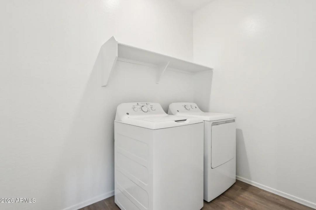 Real Estate Picture 21