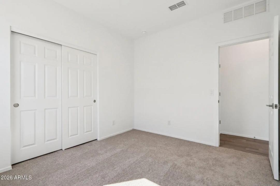 Real Estate Picture 26