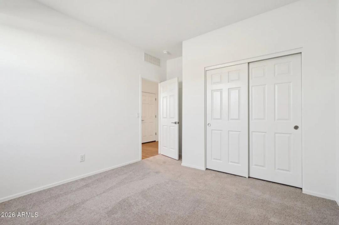 Real Estate Picture 28