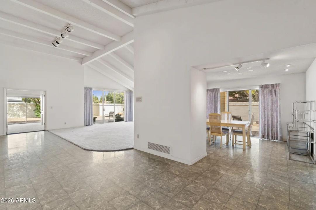 Real Estate Picture 31