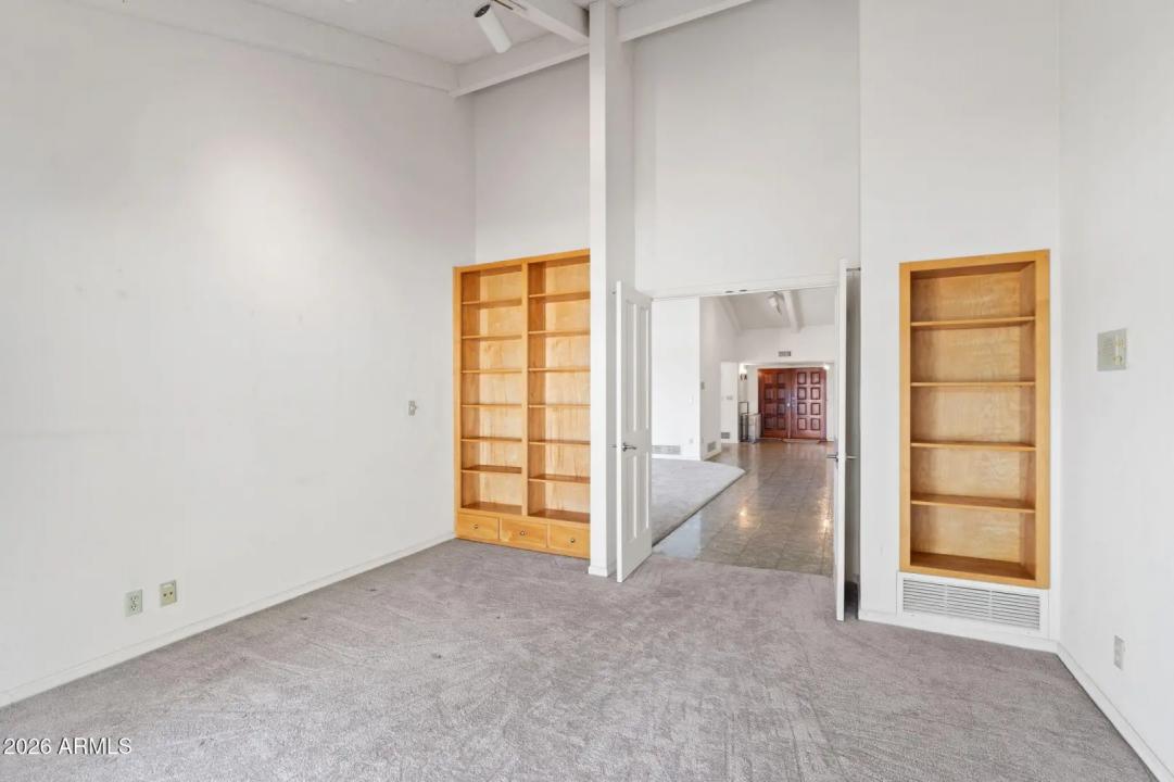 Real Estate Picture 34