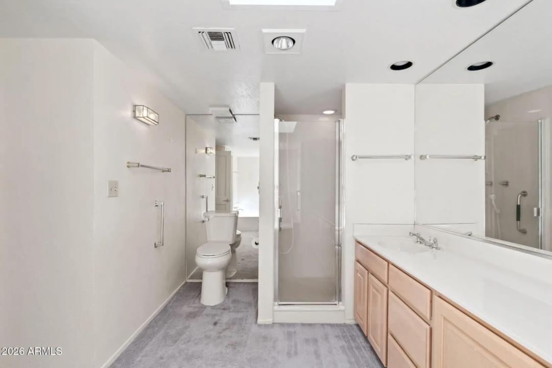 Real Estate Picture 42