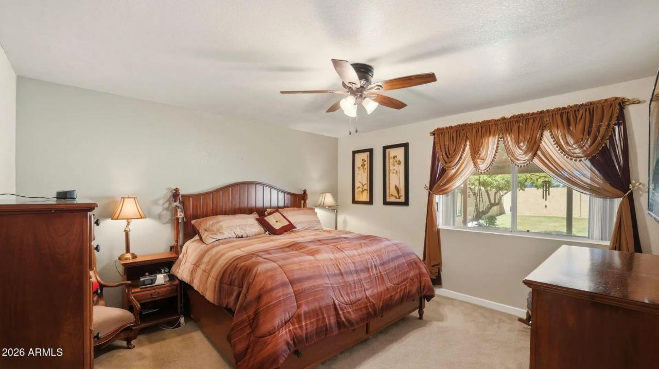 Real Estate Picture 22