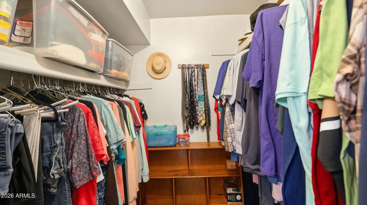 Real Estate Picture 28