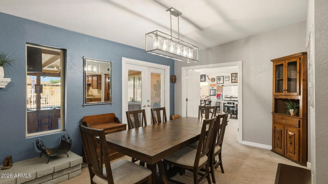 Real Estate Picture 16