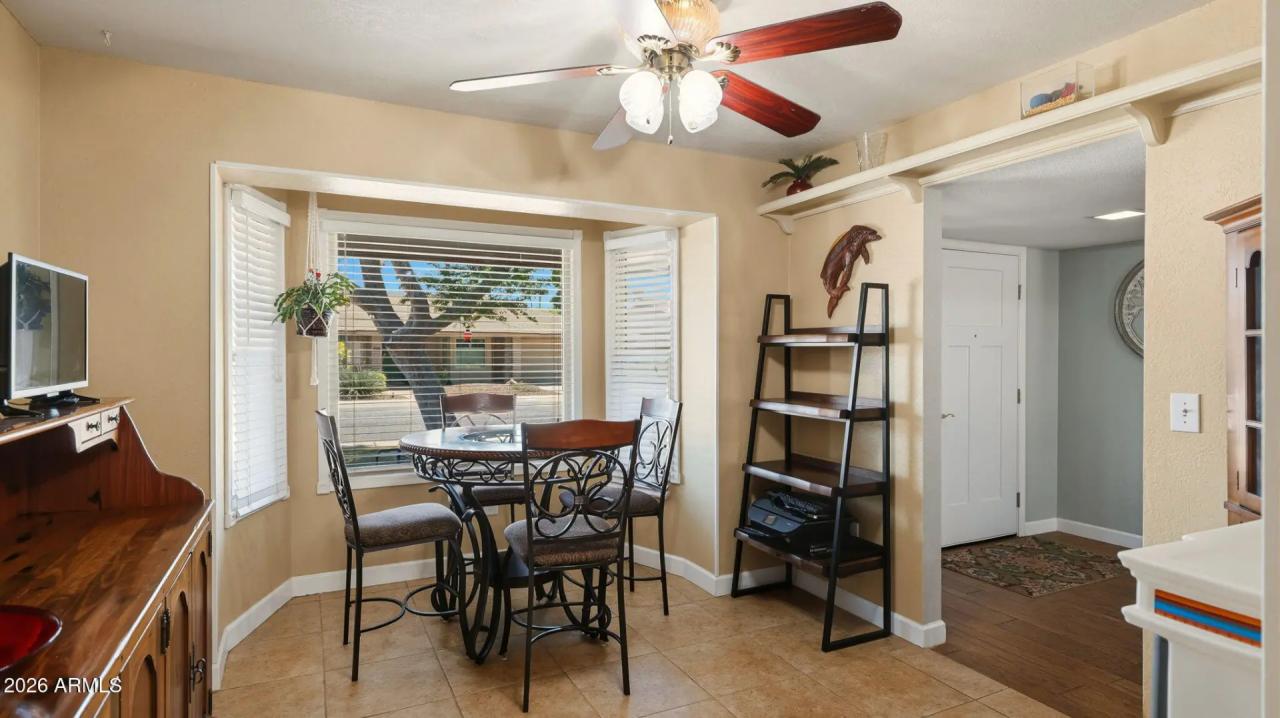 Real Estate Picture 15