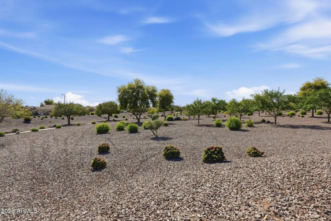 Real Estate Picture 48