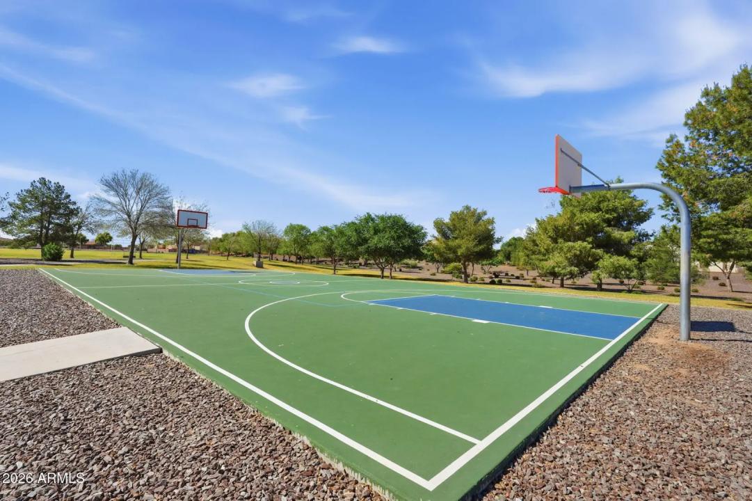 Real Estate Picture 41