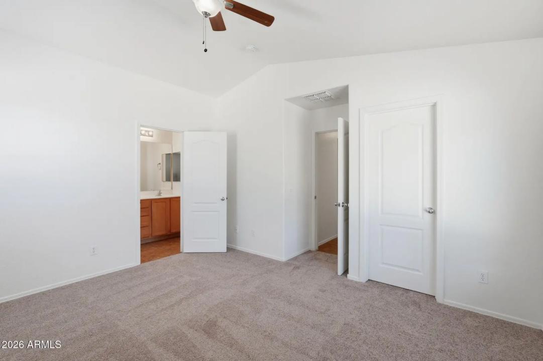 Real Estate Picture 20