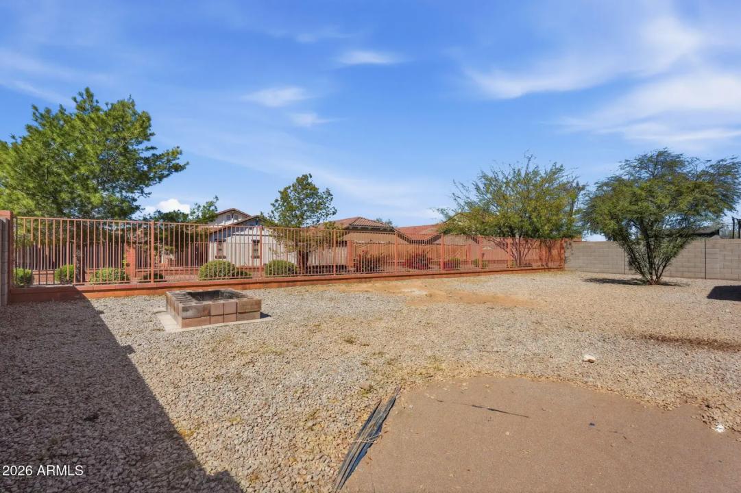 Real Estate Picture 35