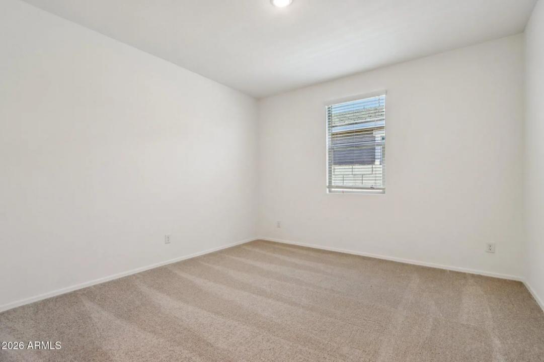 Real Estate Picture 19