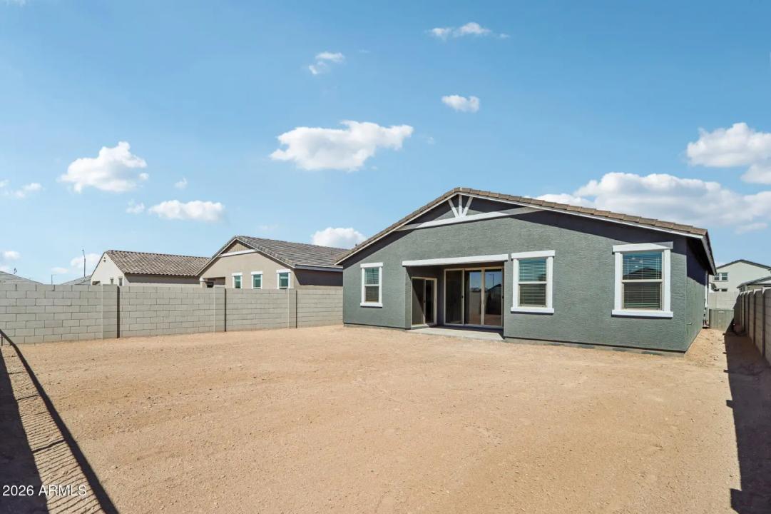 Real Estate Picture 28