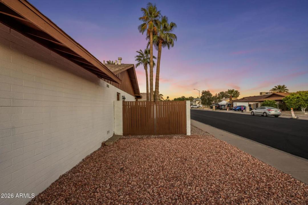 Real Estate Picture 28