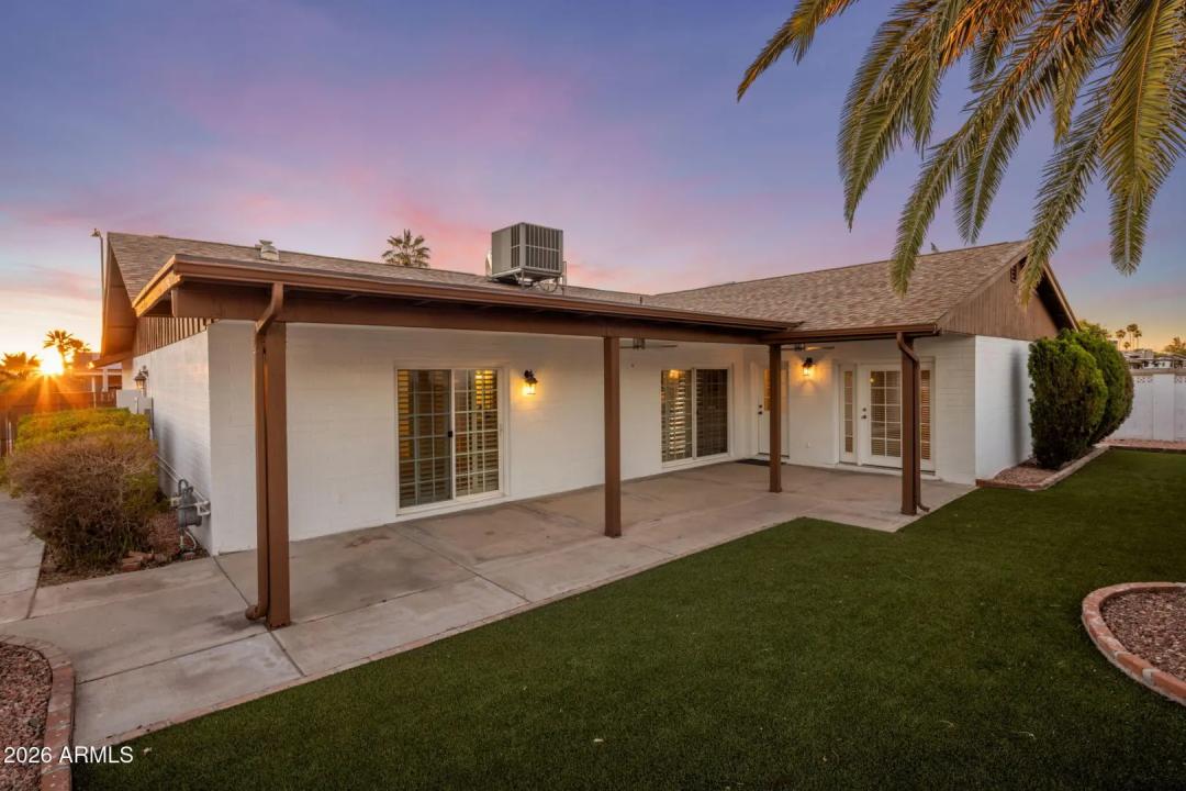 Real Estate Picture 5