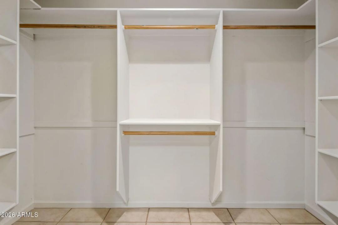 Real Estate Picture 13