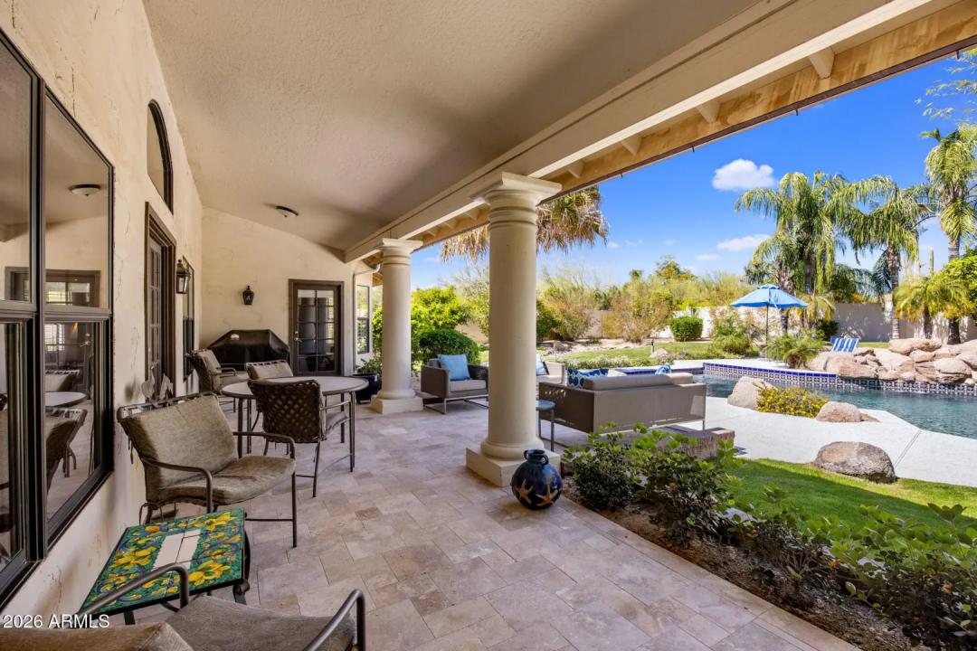 Real Estate Picture 30