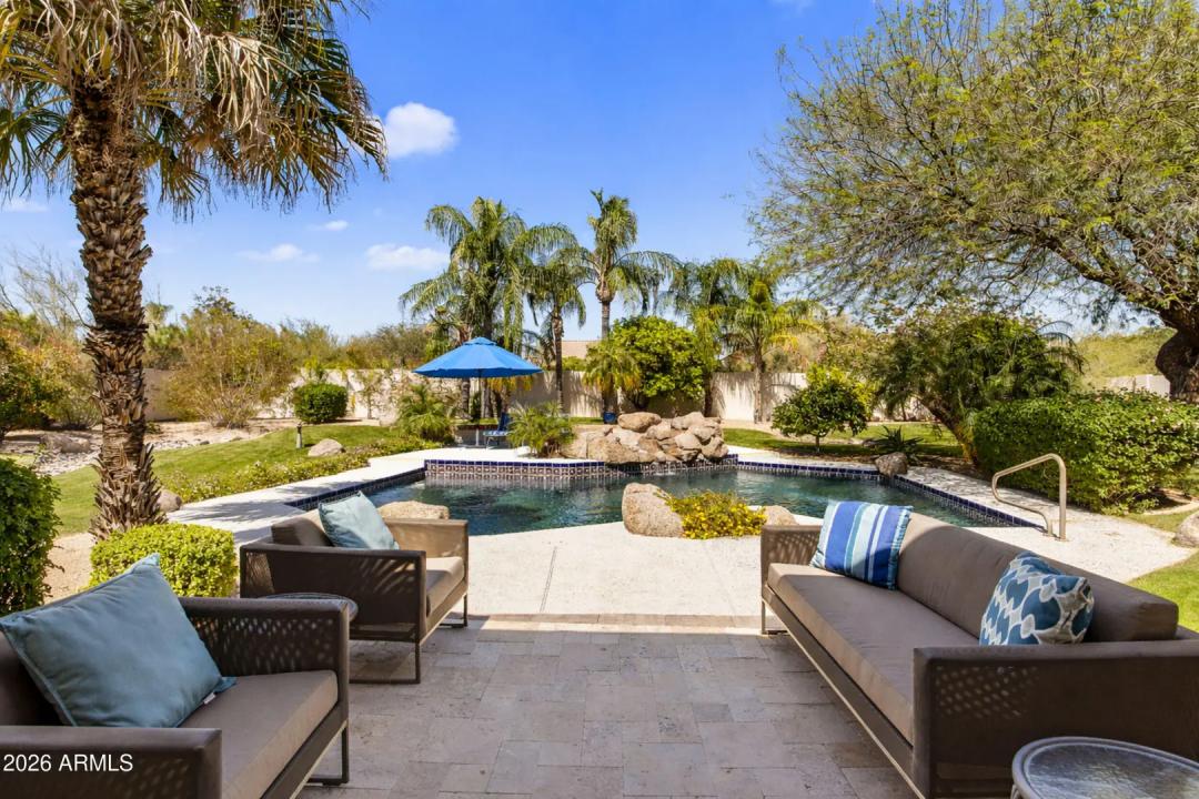 Real Estate Picture 32