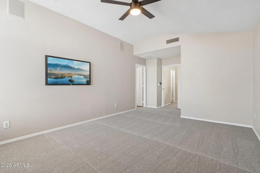 Real Estate Picture 21