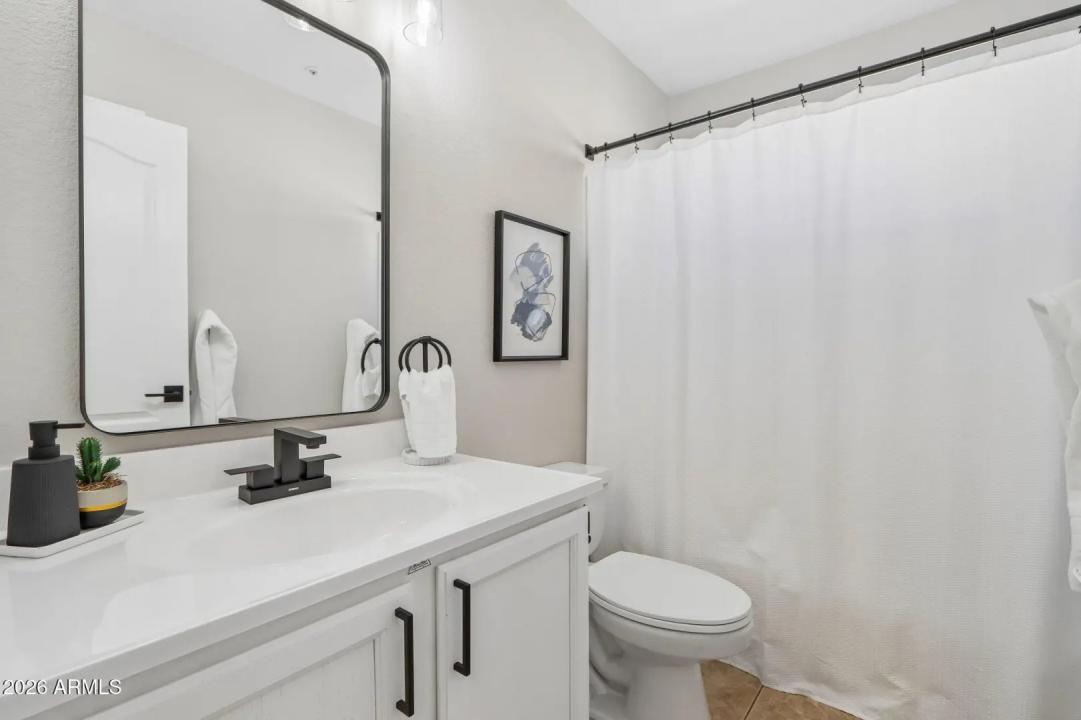 Real Estate Picture 29
