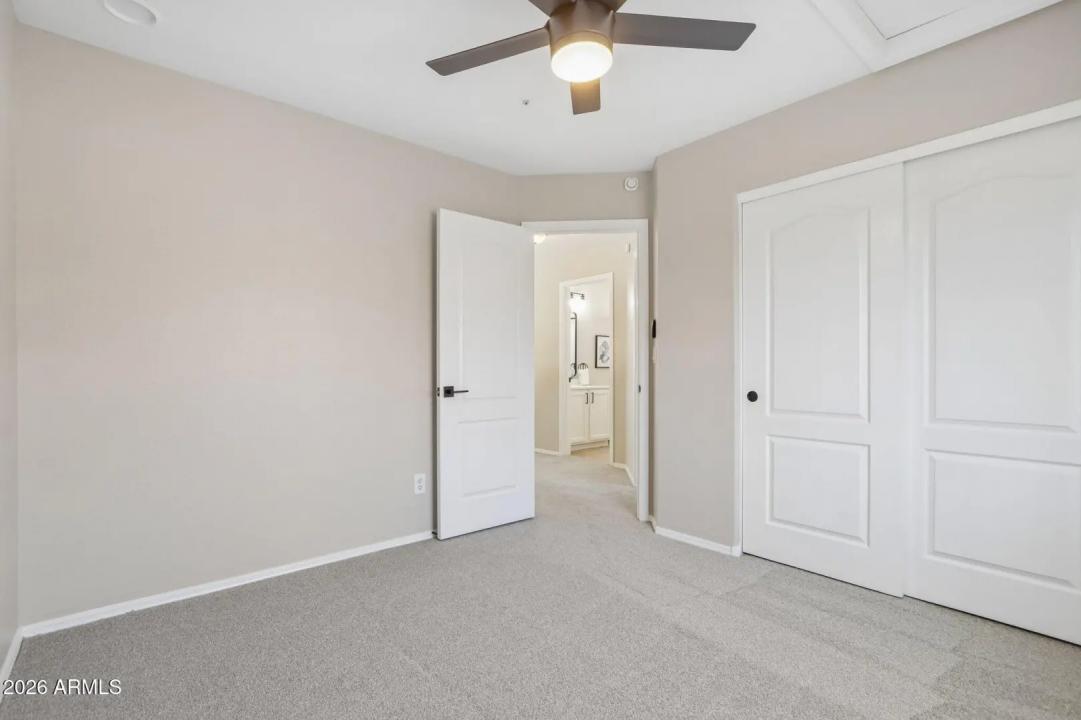 Real Estate Picture 30