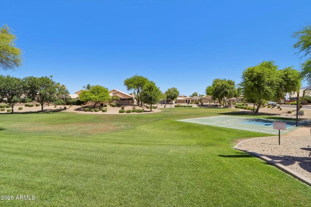 Real Estate Picture 48