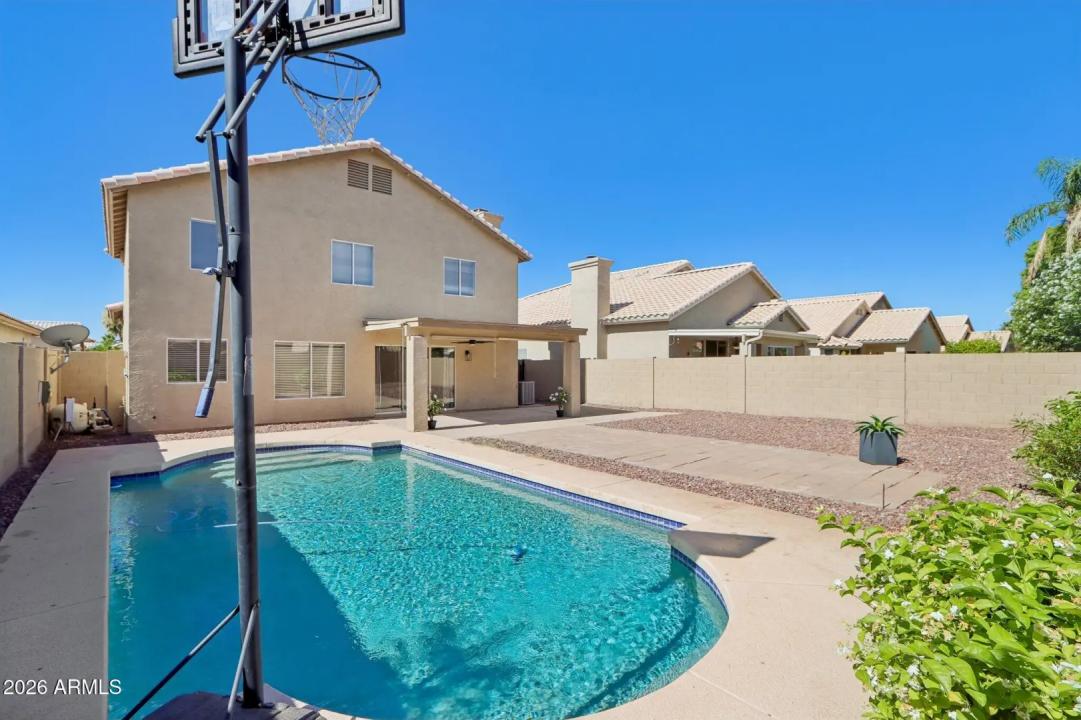 Real Estate Picture 38