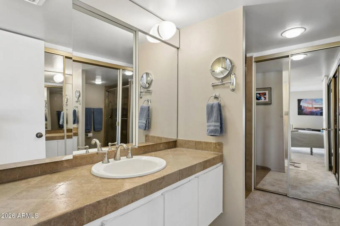 Real Estate Picture 19