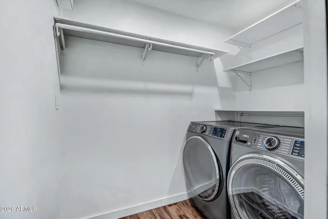 Real Estate Picture 34