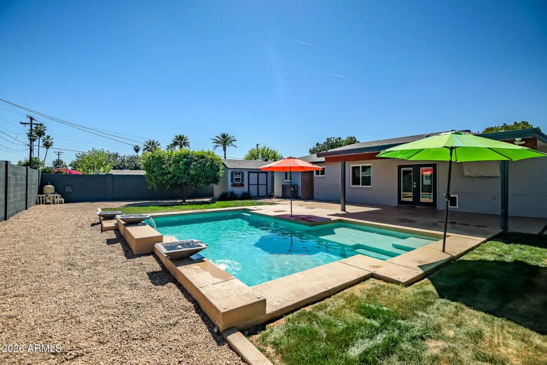 Real Estate Picture 20