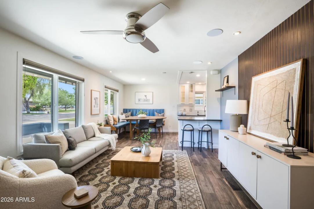 5311 N 8th Avenue Phoenix AZ 85013