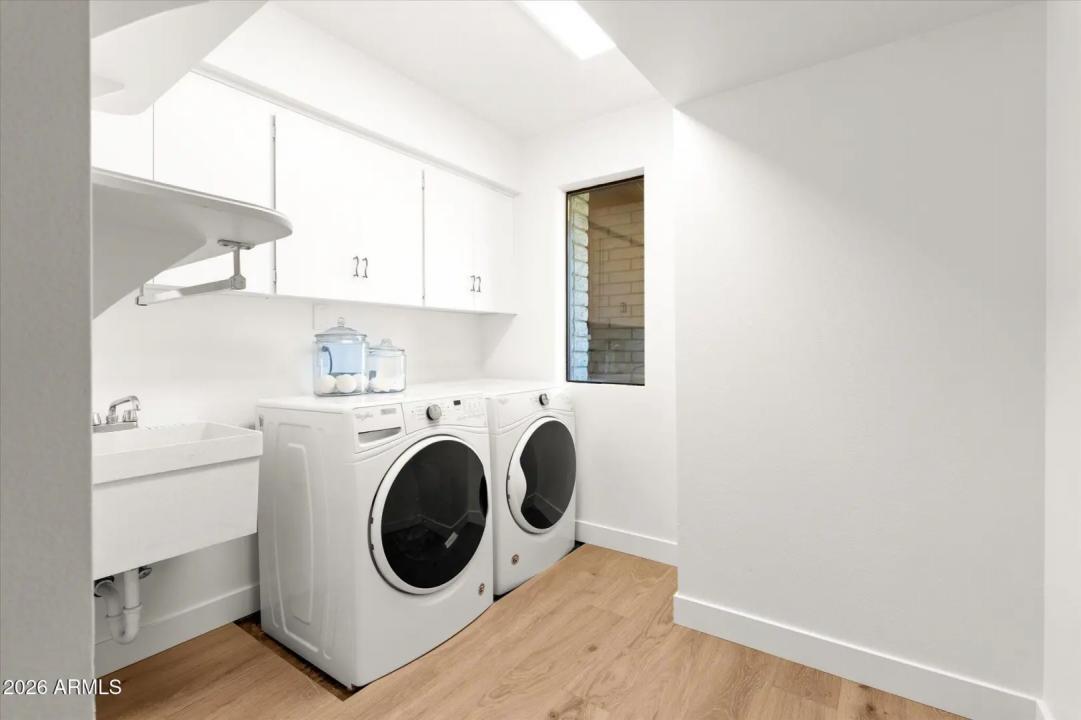 Real Estate Picture 35